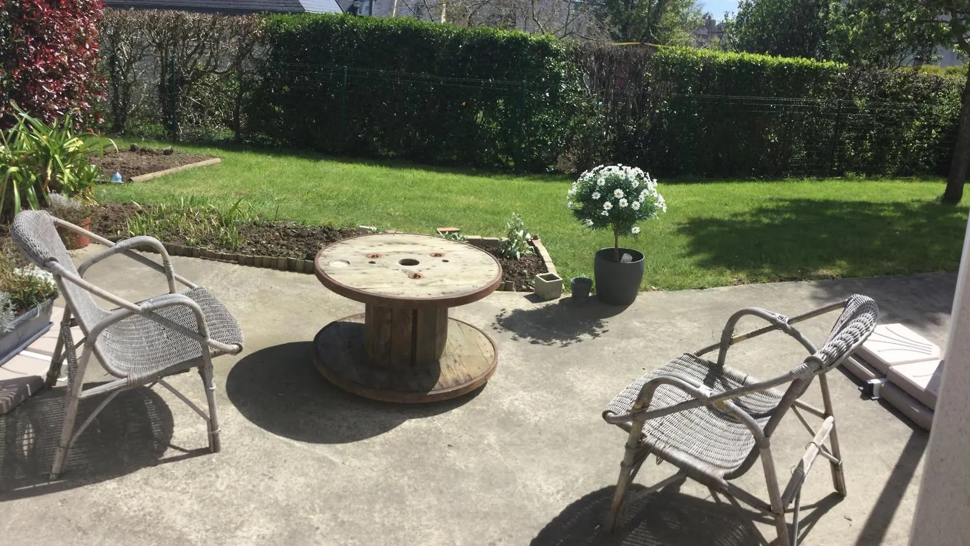 Maison Dans Un Ecrin De Verdure Saint-Brieuc 0*,